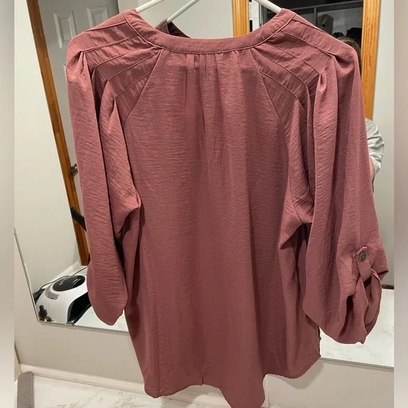 Shirt - Picture 6 of 6